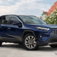 トヨタ RAV4 現行（北米仕様）