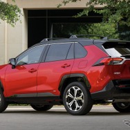 トヨタ RAV4 現行（北米仕様）