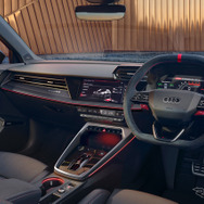 アウディ RS3