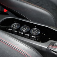 イースコーポレーション lc sound factory BRZ（東京オートサロン16）