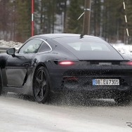 ポルシェ 718ケイマンEV プロトタイプ