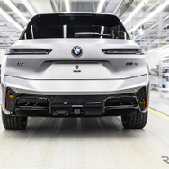 BMW『iX』改良新型の生産をドイツ・ディンゴルフィング工場で開始