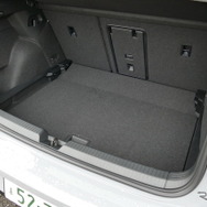 VW ゴルフ TDI R-Line