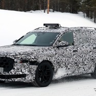 アウディ Q9 市販型のプロトタイプ