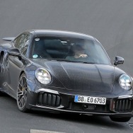 ポルシェ 911ターボS 改良新型のプロトタイプ