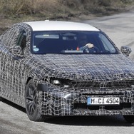 BMW 5シリーズ 改良新型のプロトタイプ