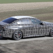 BMW 5シリーズ 改良新型のプロトタイプ
