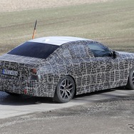 BMW 5シリーズ 改良新型のプロトタイプ