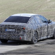 BMW 5シリーズ 改良新型のプロトタイプ