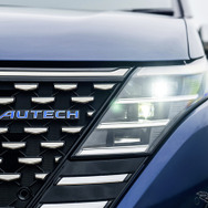 日産『セレナ AUTECH マルチベッド』
