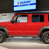 スズキ ジムニーノマド。ただし小型車規格