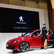 プジョー 308 GTi by PEUGEOT SPORT