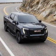 GMC『シエラEV』の2026年モデル