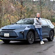 トヨタ クラウンエステート（PHEV）と九島辰也氏