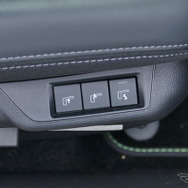 プジョー 2008 GT BlueHDi