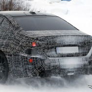 BMW M5セダン 改良新型の予想CG