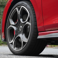 VW ゴルフGTI 新型
