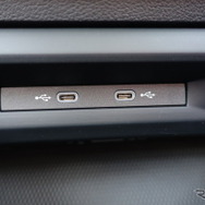 VW ゴルフヴァリアント eTSI アクティブ