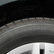 VW ゴルフヴァリアント eTSI アクティブ