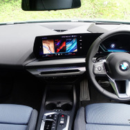 BMW 1シリーズ 新型（120）