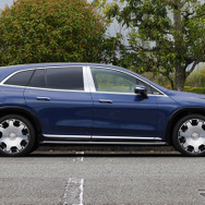 メルセデスマイバッハ EQS 680 SUV