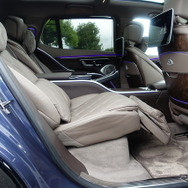 メルセデスマイバッハ EQS 680 SUV