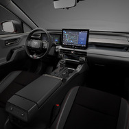 トヨタ RAV4 新型（GR SPORT）