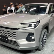 トヨタ RAV4 新型（CORE）