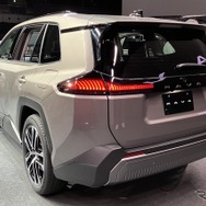 トヨタ RAV4 新型（CORE）