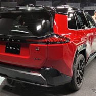 トヨタ RAV4 新型（GR SPORT）