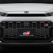 トヨタ カローラクロス GRスポーツ