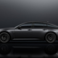トヨタ クラウン Z “THE LIMITED-MATTE METAL”