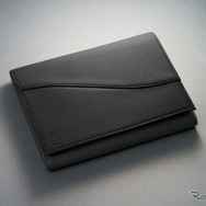 トヨタ クラウン Z “THE LIMITED-MATTE METAL”