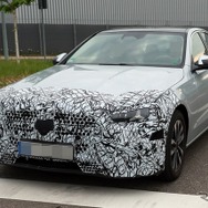 メルセデスベンツ Cクラス 改良新型、量産仕様のプロトタイプ
