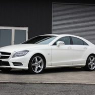 「Mercedes-Benz CLS350 アバンギャルド」（BEWITH・Royal Ensemble ll デモカー）