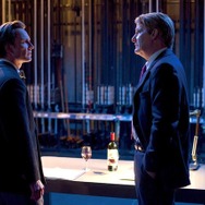 マイケル・ファスベンダー＆ジェフ・ダニエルズ／『スティーブ・ジョブズ』-(C)Universal Pictures
