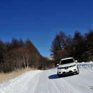 日産 エクストレイル ハイブリッド