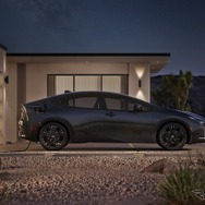 トヨタ『プリウスPHEV』の「ナイトシェードエディション」（米国仕様）