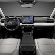 トヨタ RAV4 新型：CORE