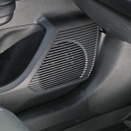 「プリウス純正じゃ満足できない」オーナー必見のプロショップ活用術［car audio newcomer］by  M.E.I.　前編
