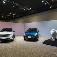 プジョー3008GT ハイブリッド
