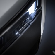 ジープ コンパス 4xe 新型