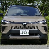 トヨタ カローラクロス Z・E-Four