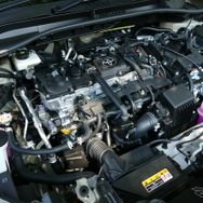 トヨタ カローラクロス Z・E-Four