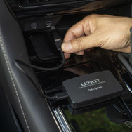 車内にあるUSBに接続するだけでセッティングが完了する手軽さ