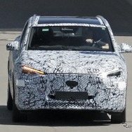 メルセデスベンツ GLA 次期型のプロトタイプ