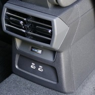 アウディA3 Sportback 30 TFSI S Line