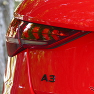 アウディA3 Sportback 30 TFSI S Line