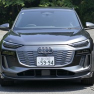 アウディ Q6 e-tron quattro advanced