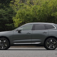 ボルボ XC60 ウルトラB5 AWD